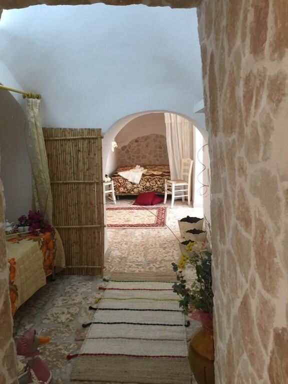 Chateaux Des Trulli サン・ミケーレ・サレンティーノ エクステリア 写真